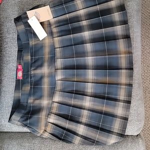 Junior women's skirt